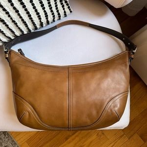 Vintage Coach Soho Large Leather Hobo Handbag